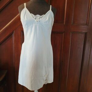 Vintage Warners White Slip Dress 36 W/ Lace Details & Adjustable Straps